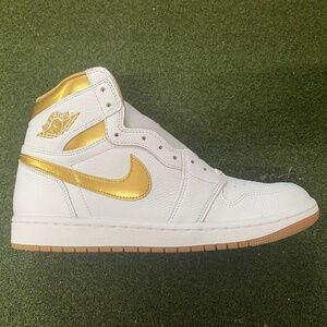 Women's Air Jordan 1 Retro HI OG